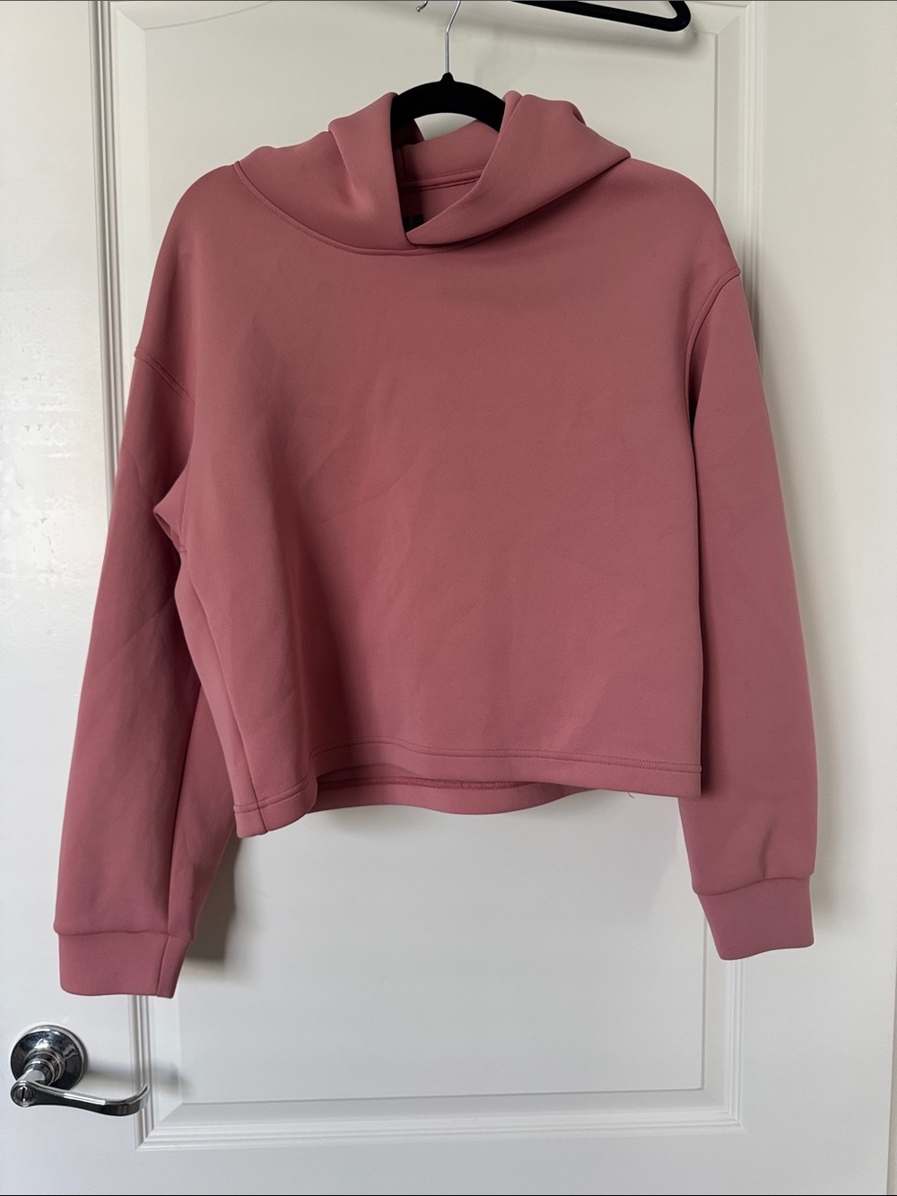 Uniqlo Rose Pink Cropped Hooded Sweatshirt